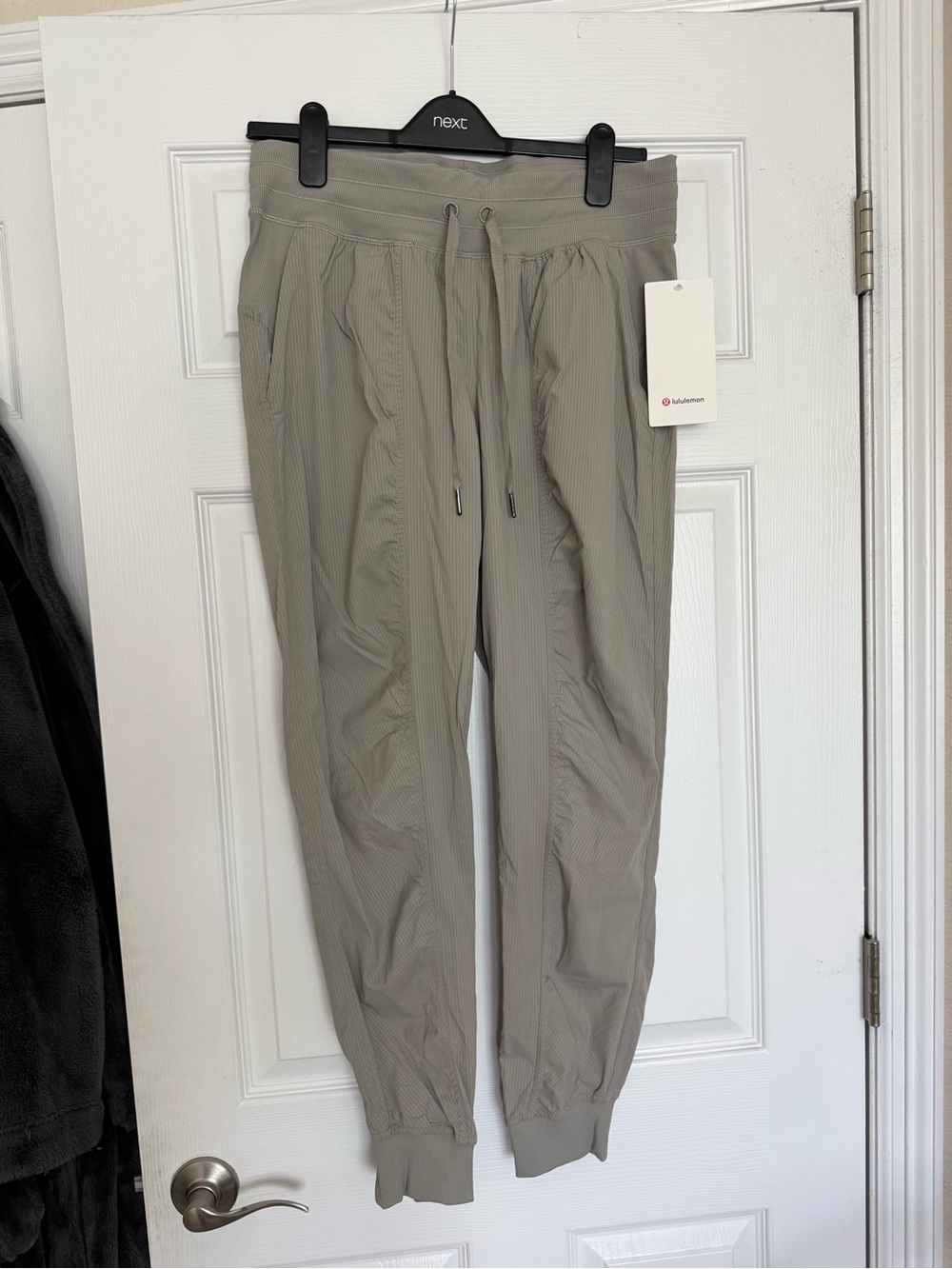 Lululemon Dance Studio jogger. Size 10.